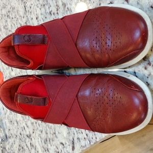 Ecco slip on Women's Red leather shoes size 39 in European size American size 8